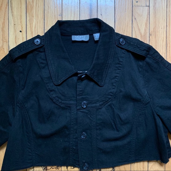 Cropped black jacket - Picture 7 of 7